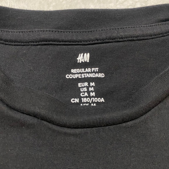 H&M black shirt size: Medium - Picture 4 of 4
